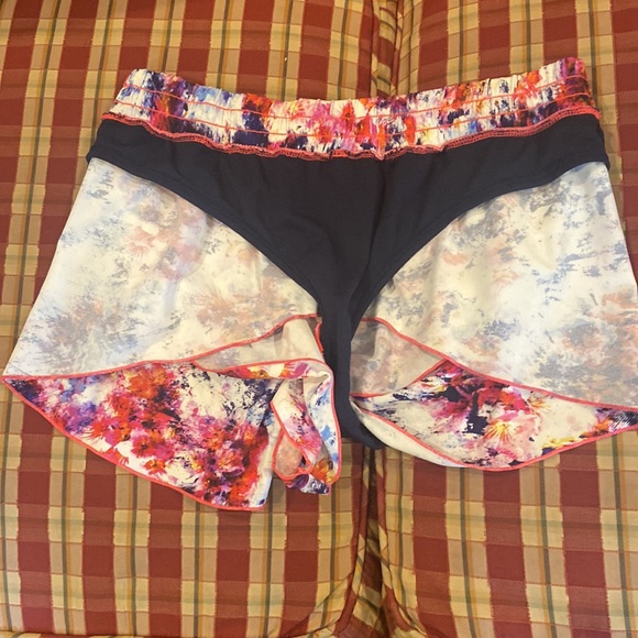 Athleta swim shorts - Picture 4 of 6